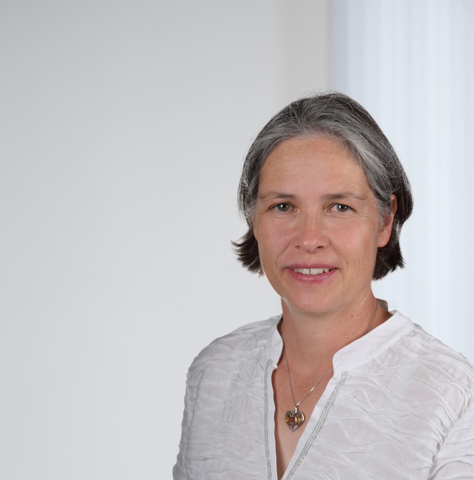 Anja Isenburg, Kompetenzzentrum Ausbau und Fassade Rutesheim