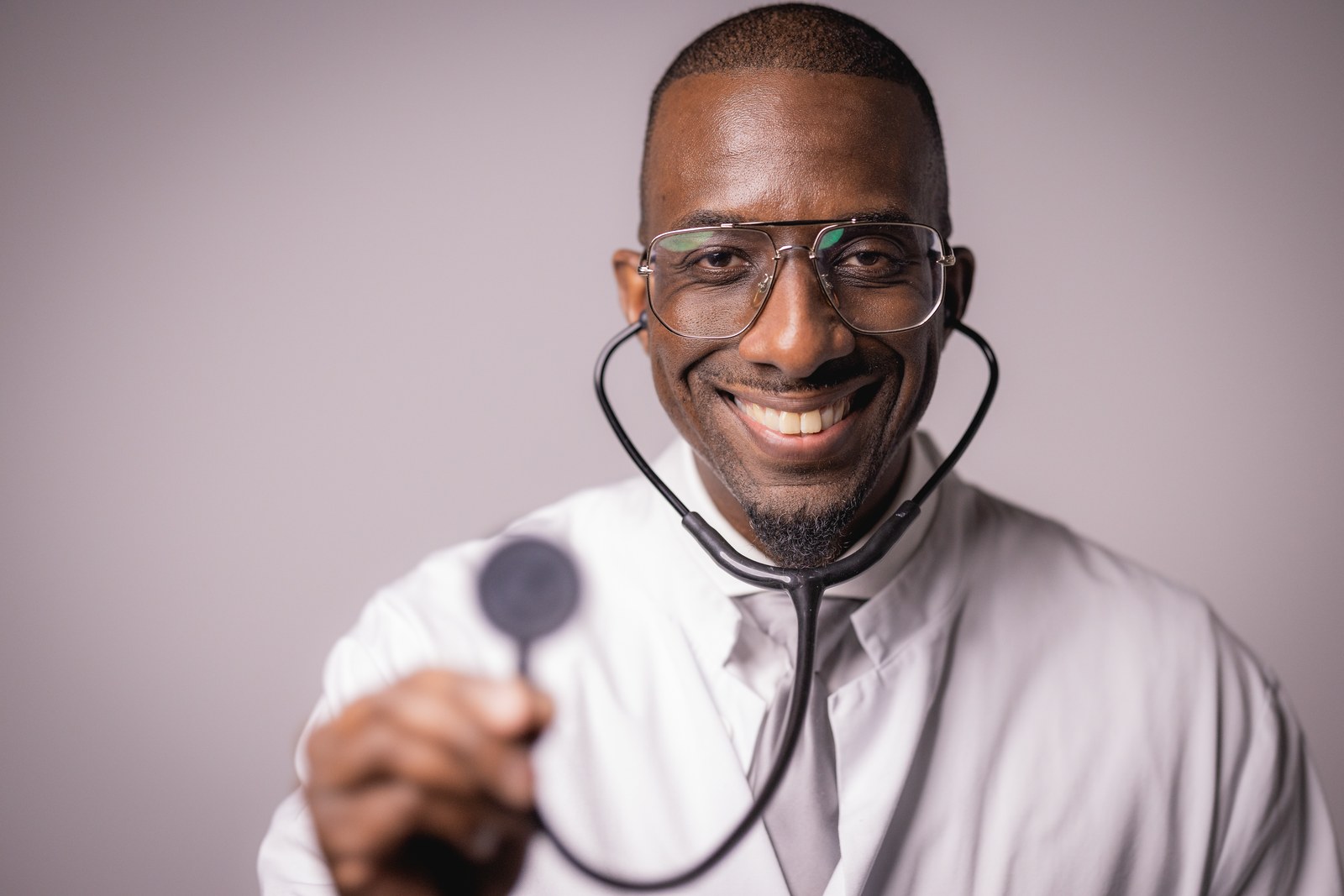 Dr_Nana_Bimpong_Buta_querformat